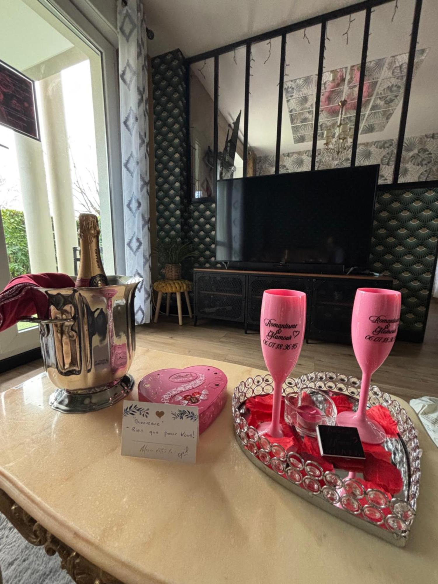 Romantisme Et Glamour Avec Spa ,Jardin Proche Zenith Dijon Zewnętrze zdjęcie
